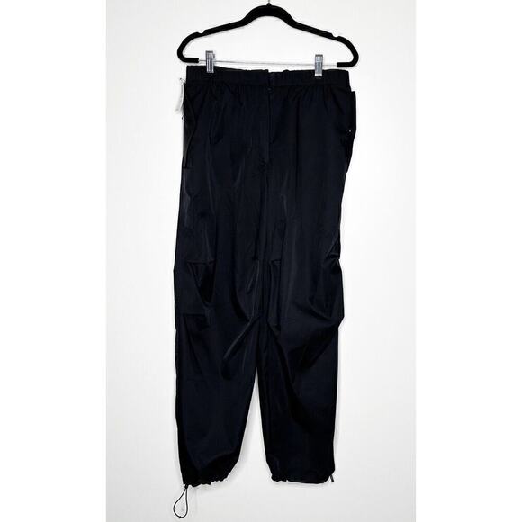 NWT Group Babaton Aritzia Emerson Pants Women's Parachute Black 6 - Picture 6 of 11